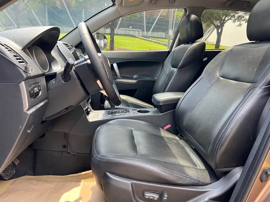 GEELY GX7 2013 car image #11