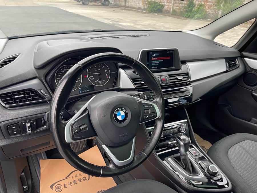 BMW 2 Series Tourer 2018 #11 BMW 2 Series Tourer 2018 car image #11