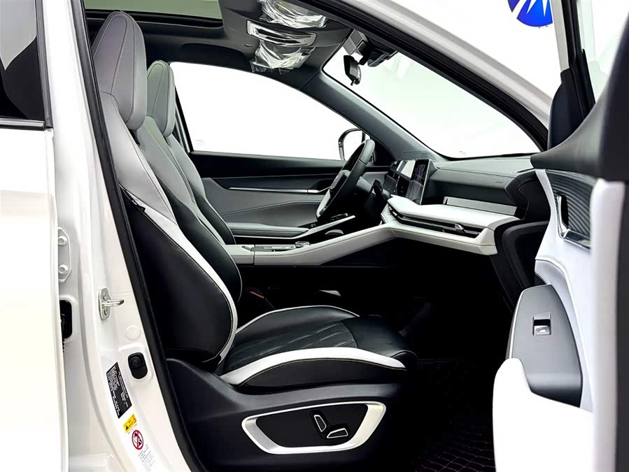 Changan CS75 Plus iDD 2023 #11 Changan CS75 Plus iDD 2023 car image #11