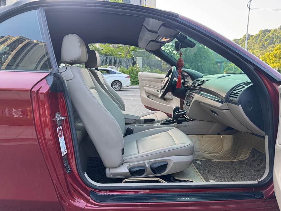 BMW 1 Series (Imported) 2012 car image #11