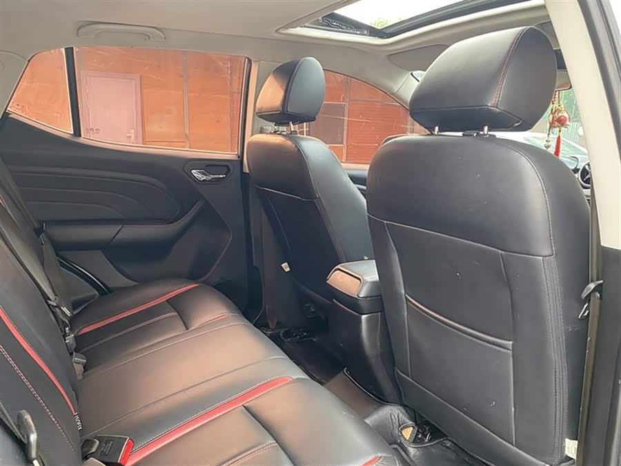 Soueast DX3 2017 #11 Soueast DX3 2017 imagen de coche #11