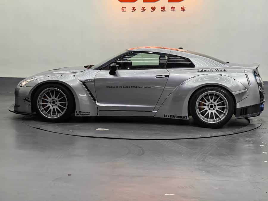 日产 日产GT-R 2014 汽车图片 #11