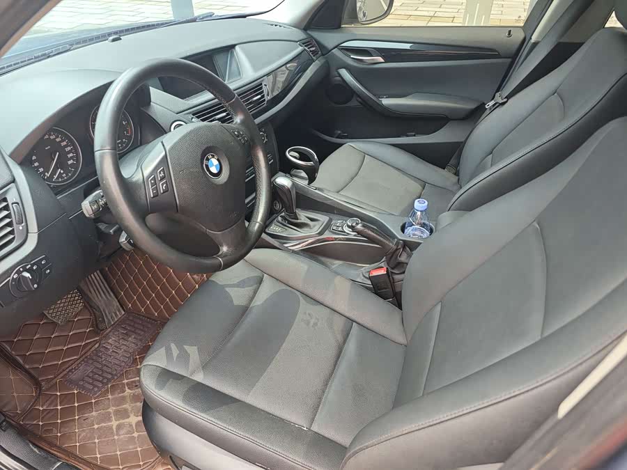 BMW X1 (Imported) 2012 car image #11