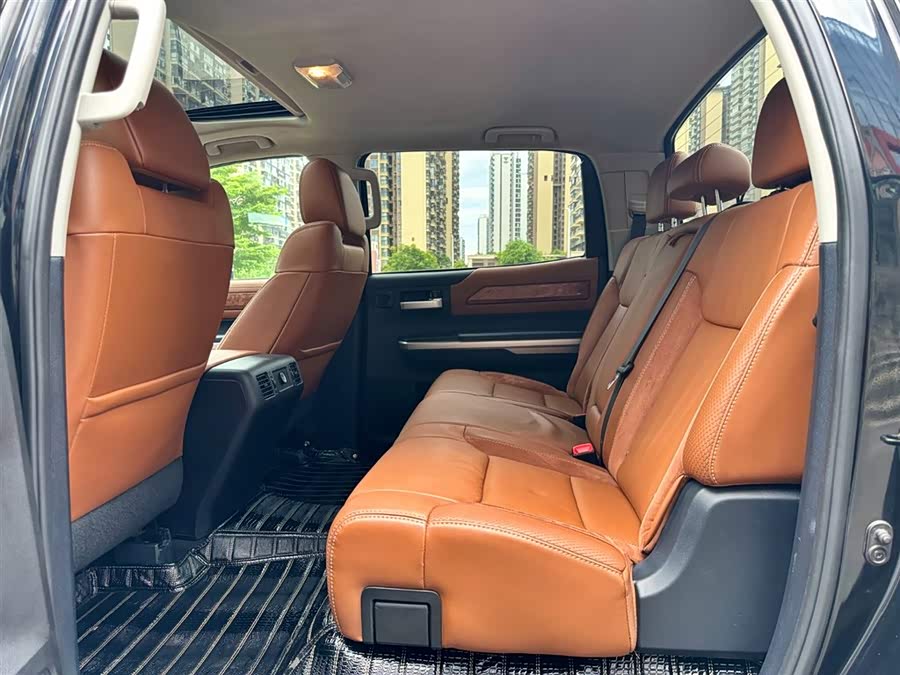 Toyota Tundra 2014 immagine di auto #11