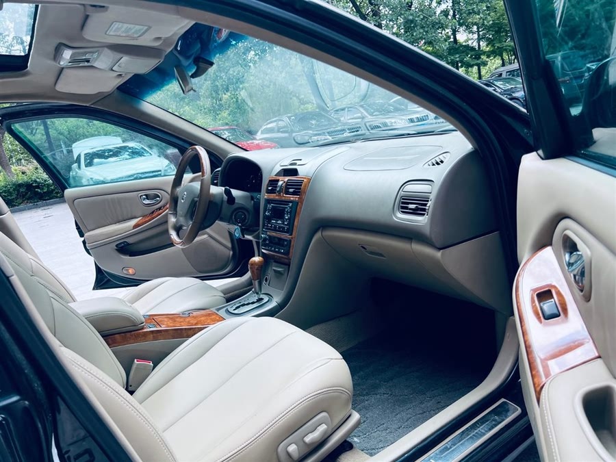 日产 风度 2004 汽车图片 #11