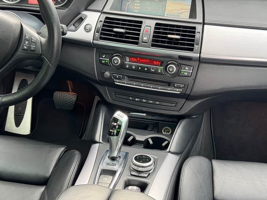 BMW X6 M 2013 #11 BMW X6 M 2013 car image #11