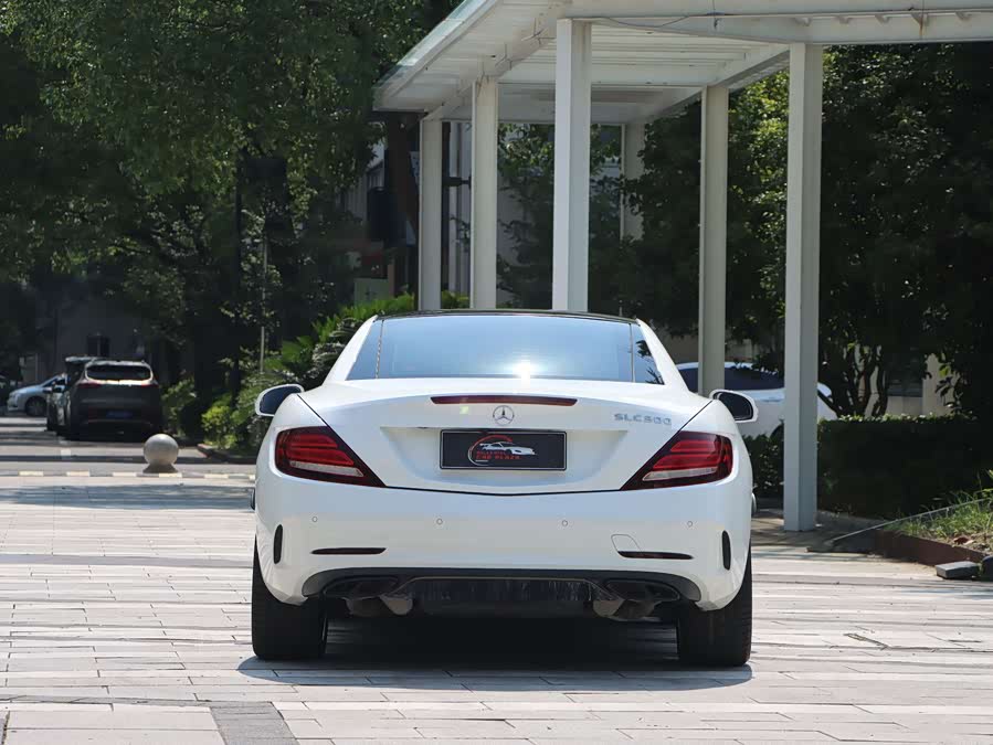 Mercedes-Benz SLC Class 2017 car image #11
