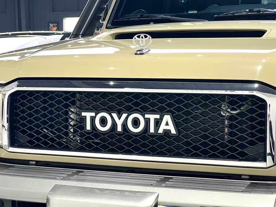 Toyota 2020 car image #11
