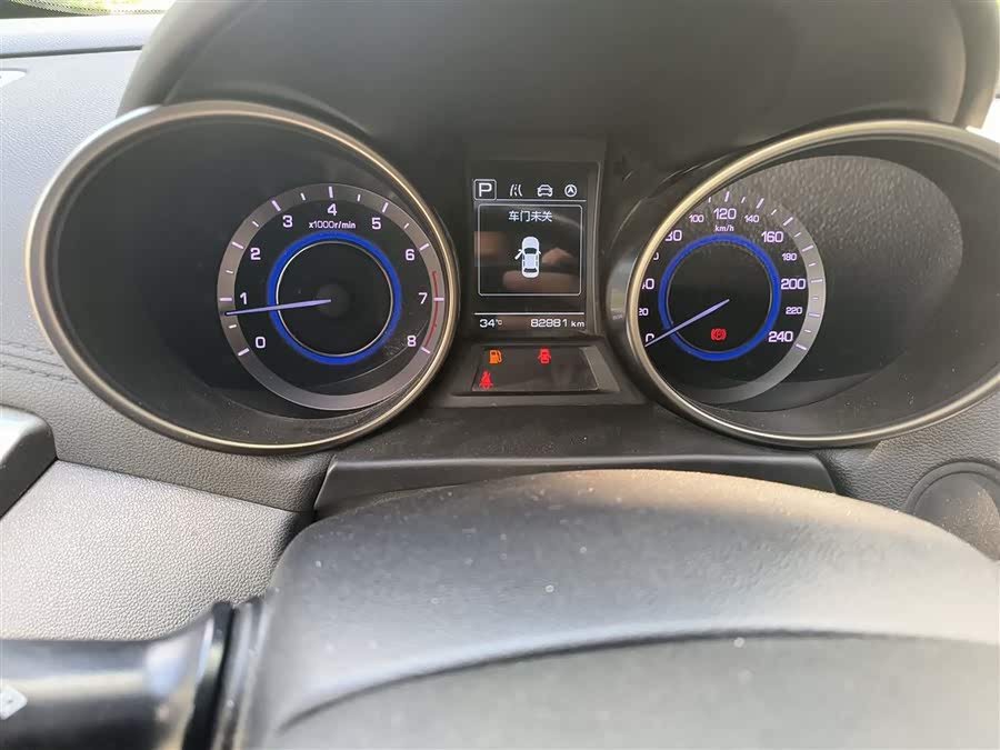 Changan Eado XT 2017 изображение автомобиля #11