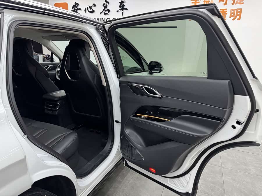 HongQi HS3 2023 imagen de coche #11