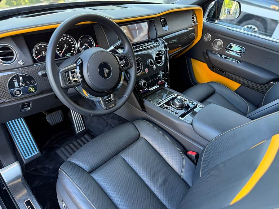 劳斯莱斯 库里南 2020 汽车图片 #11