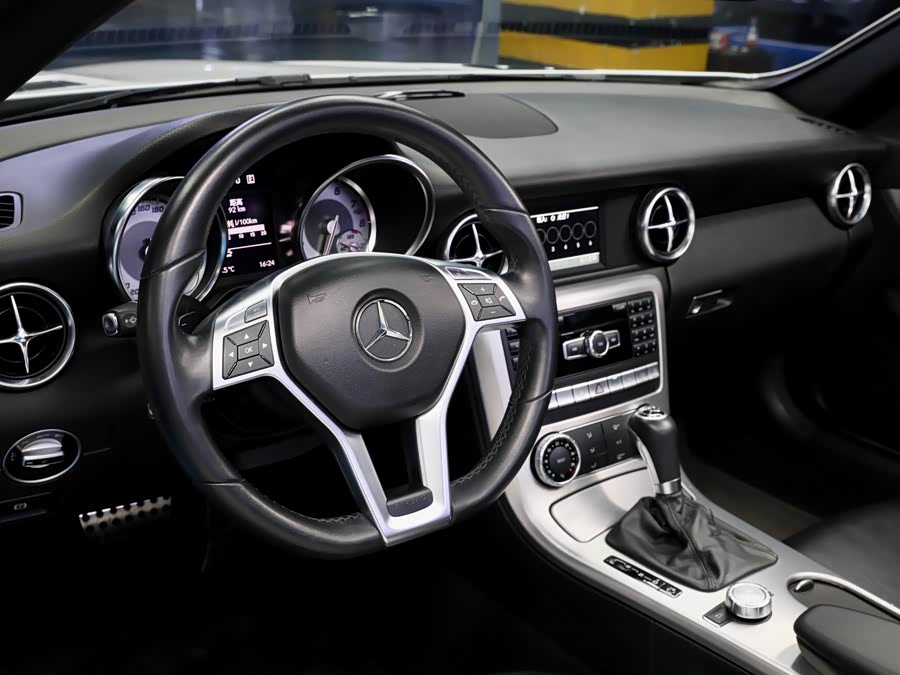 Mercedes-Benz SLK Class 2013 #11 Mercedes-Benz SLK Class 2013 car image #11