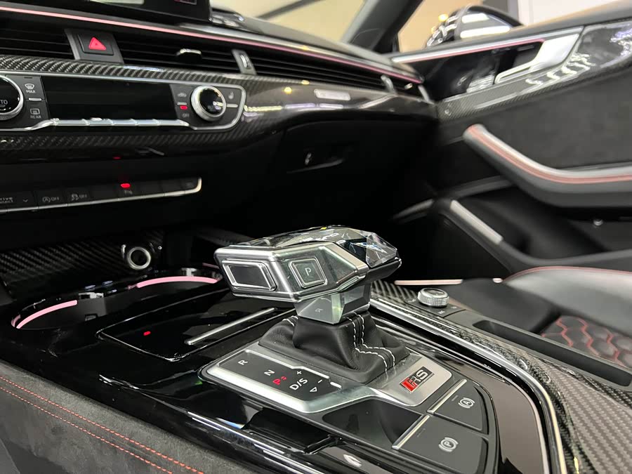 Audi RS 5 2021 car image #11