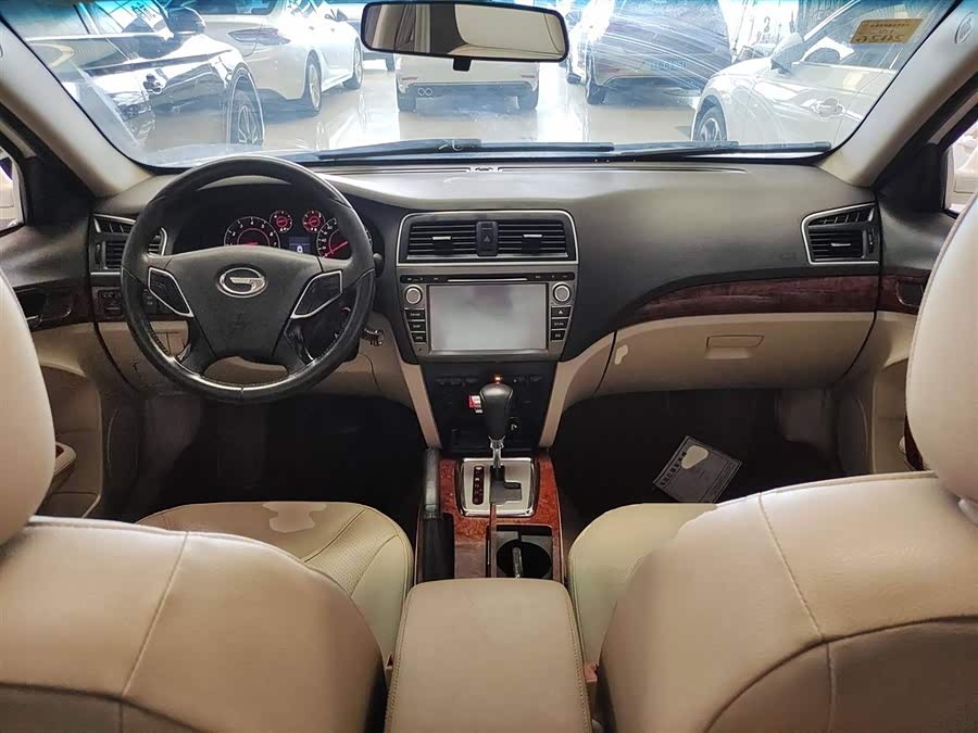 GAC Trumpchi GA5 2013 car image #11