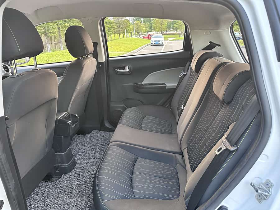 Changan BenBen EV 2021 car image #11