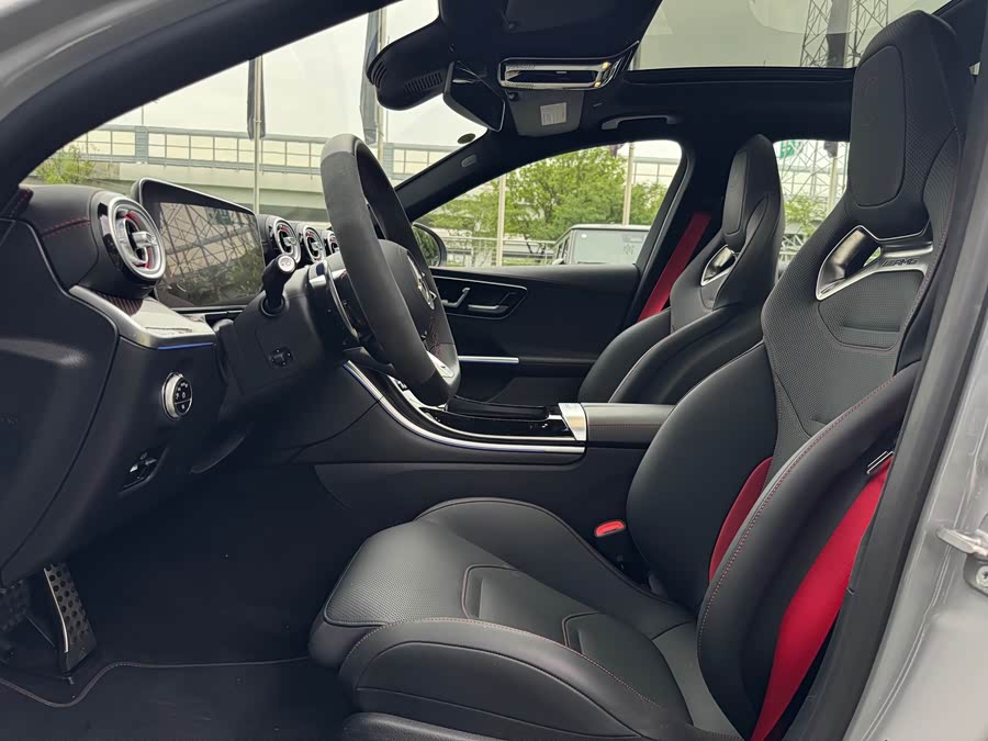 Mercedes-Benz C AMG New Energy 2024 изображение автомобиля #11