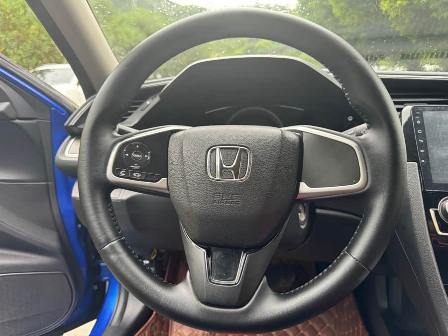 Honda Civic 2017 #11 Honda Civic 2017 car image #11