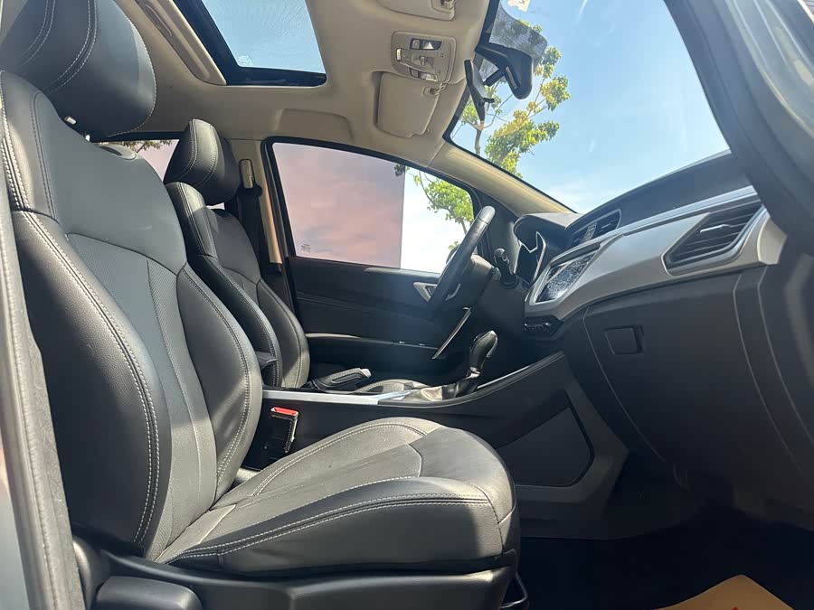 GEELY Vision X3 2019 #11 GEELY Vision X3 2019 car image #11