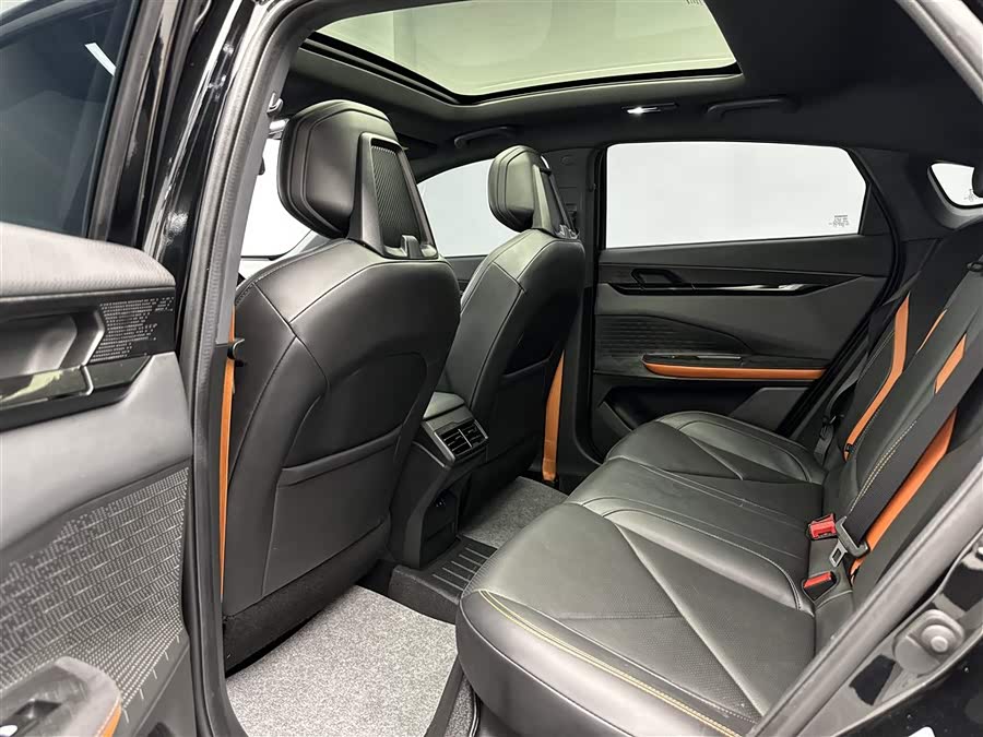 Changan UNI-V 2023 car image #11