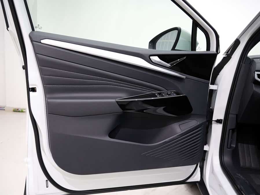 Volkswagen ID.4 Crozz 2024 car image #11