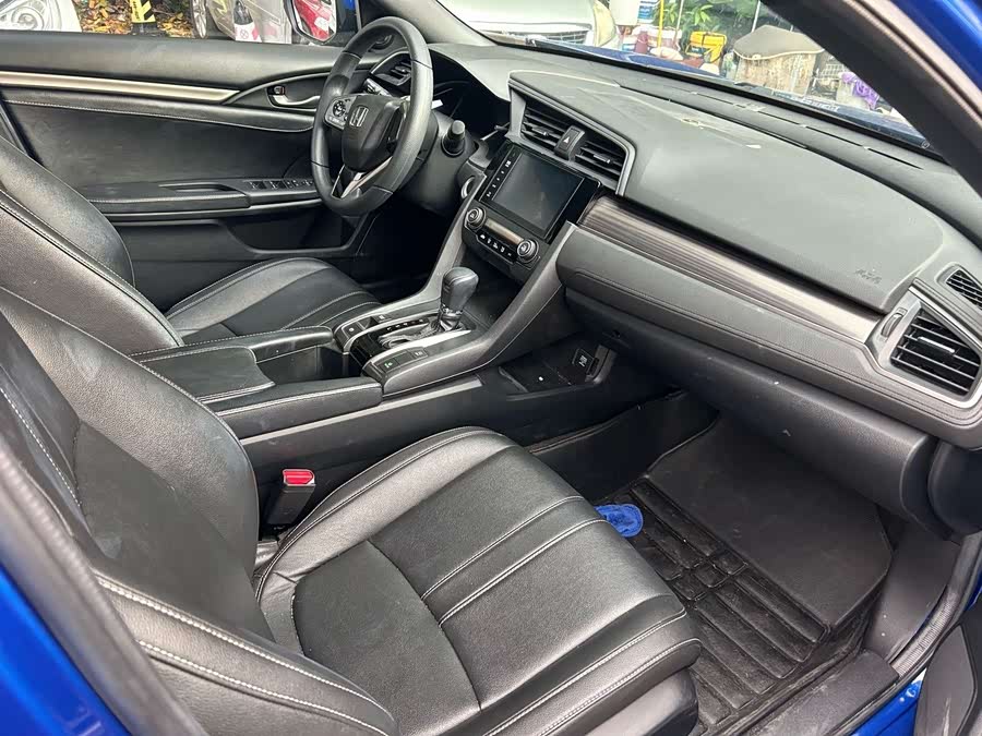 Honda Civic 2021 car image #11