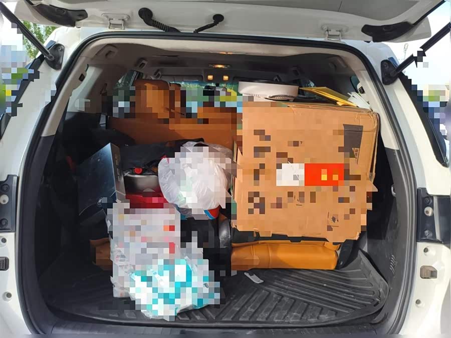 Toyota Fortuner 2017 صورة سيارة #11