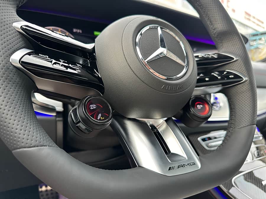 Mercedes-Benz E AMG 2019 immagine di auto #11