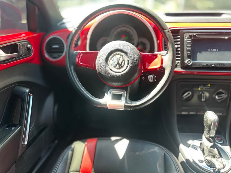 Volkswagen Beetle 2014 immagine di auto #11