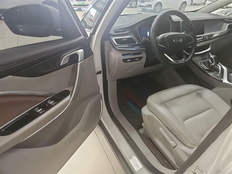 GEELY JiaJi New Energy 2021 car image #11