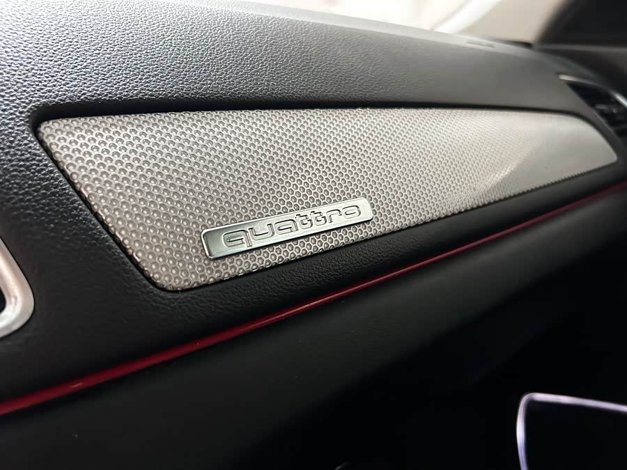 Audi Q3 (Imported) 2015 #11 Audi Q3 (Imported) 2015 car image #11