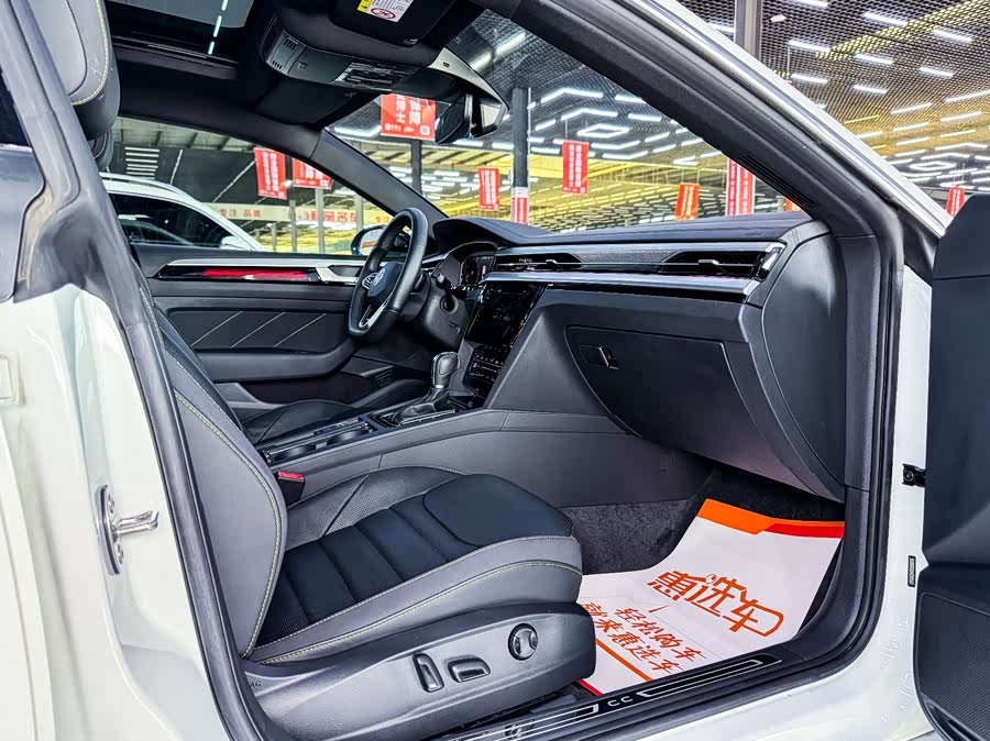 Volkswagen CC (FAW-Volkswagen) 2024 car image #11