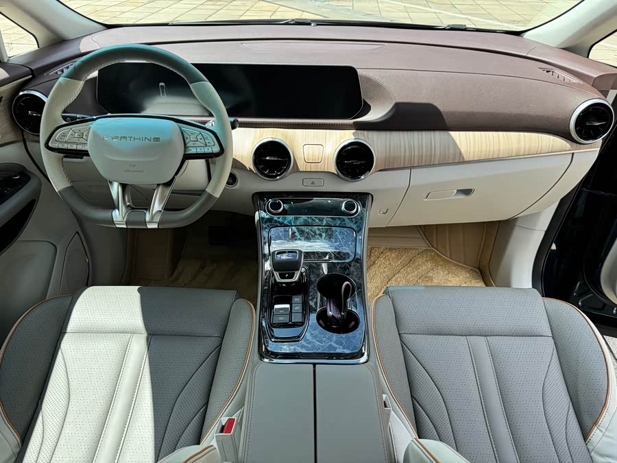 Forthing Yacht 2023 #11 Forthing Yacht 2023 car image #11