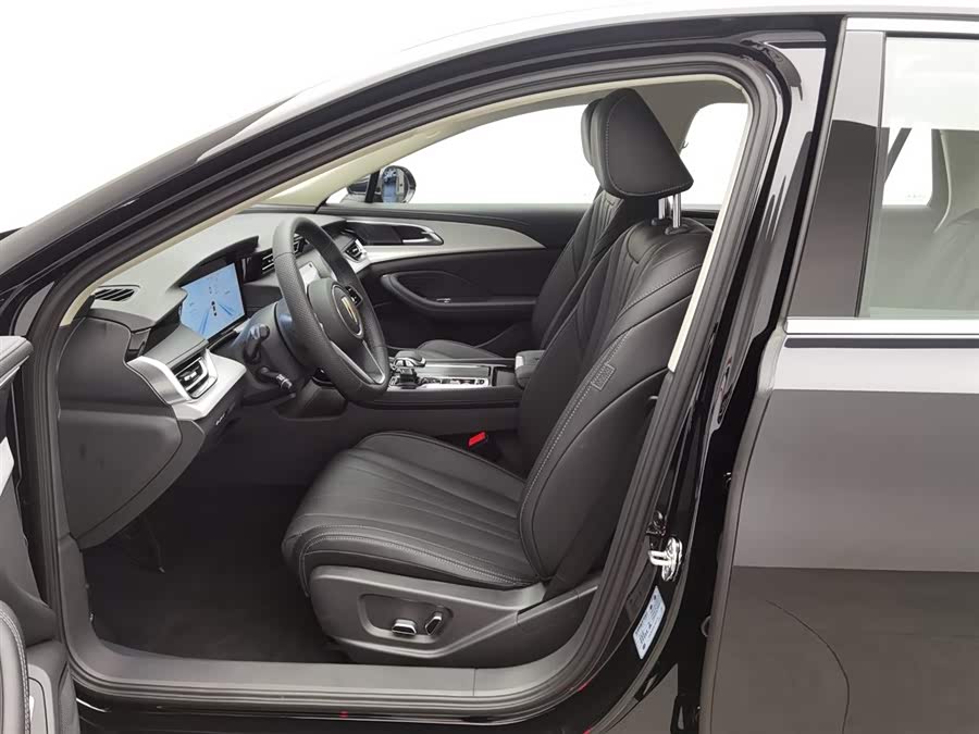 HongQi H5 PHEV 2025 #11 HongQi H5 PHEV 2025 car image #11