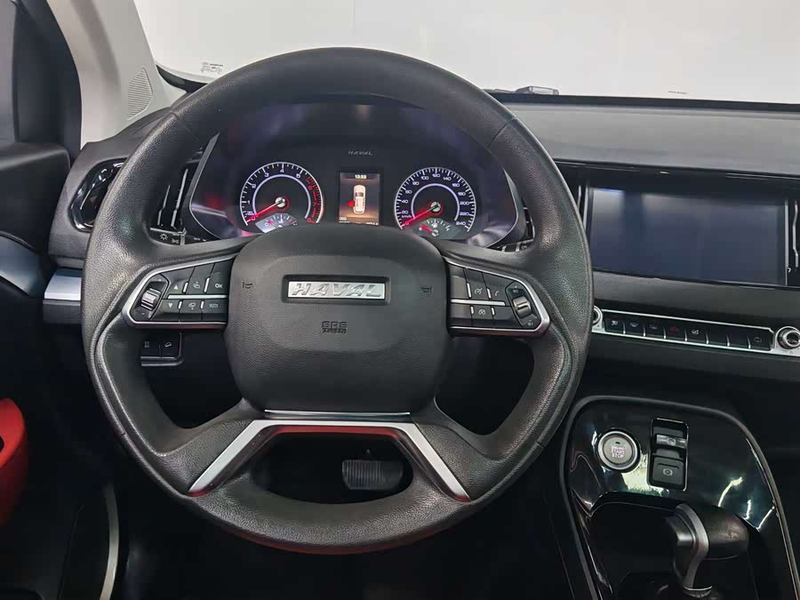 Haval H2s 2019 #11 Haval H2s 2019 car image #11