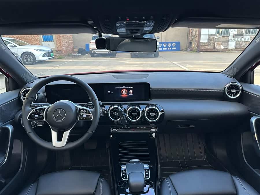 Mercedes-Benz A Class (Imported) 2020 #11 Mercedes-Benz A Class (Imported) 2020 car image #11