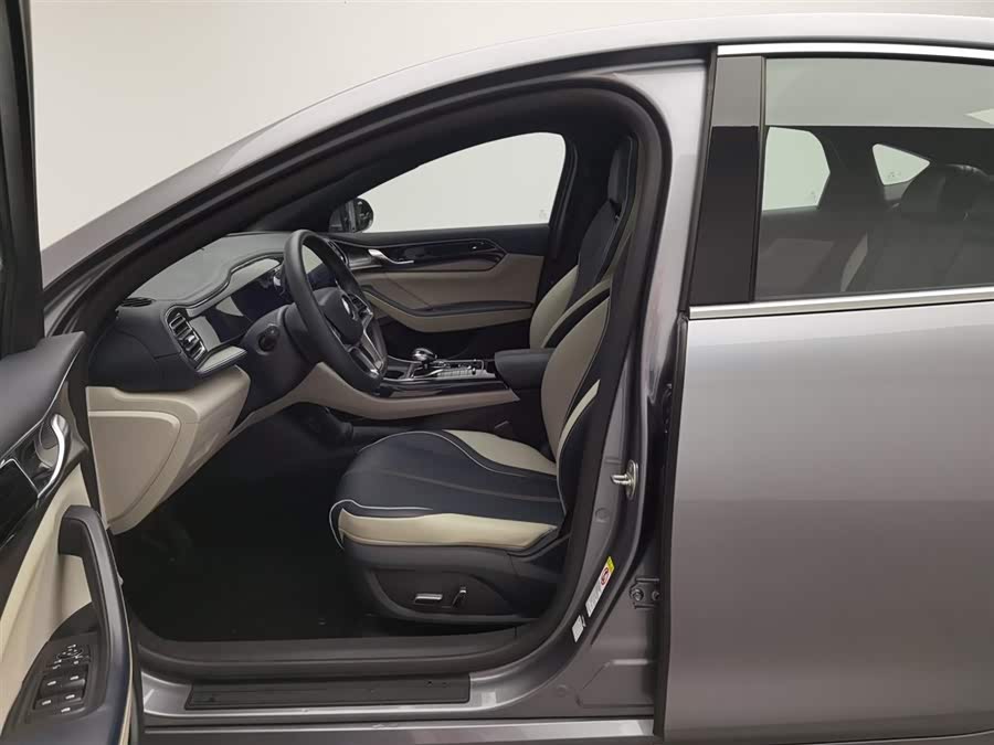 比亚迪 秦PLUS 2022 汽车图片 #11