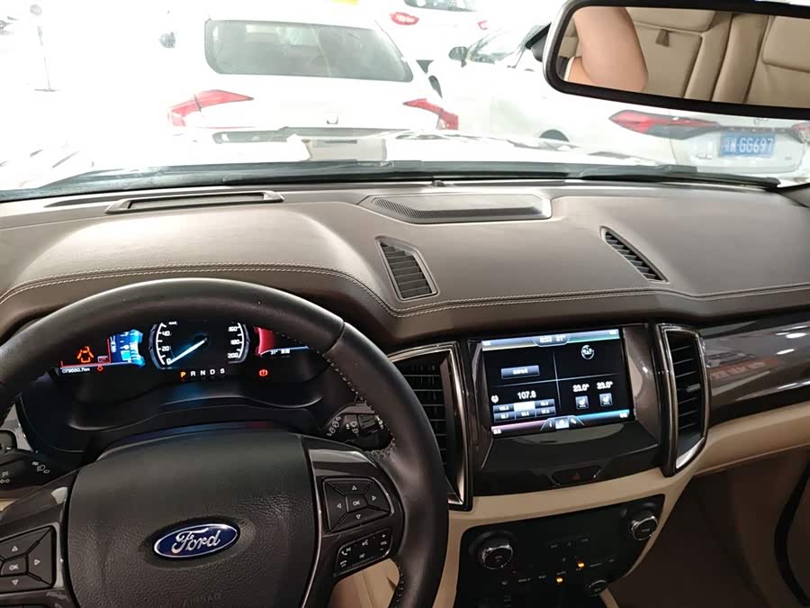 Ford Everest 2015 car image #11