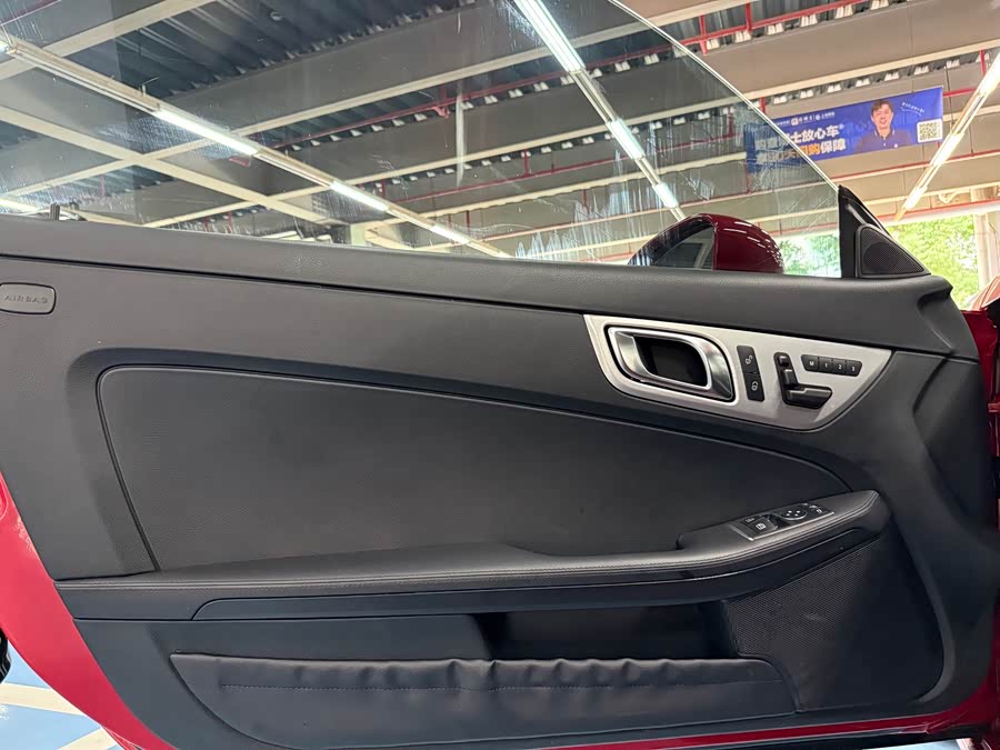 Mercedes-Benz SLK Class 2014 car image #11