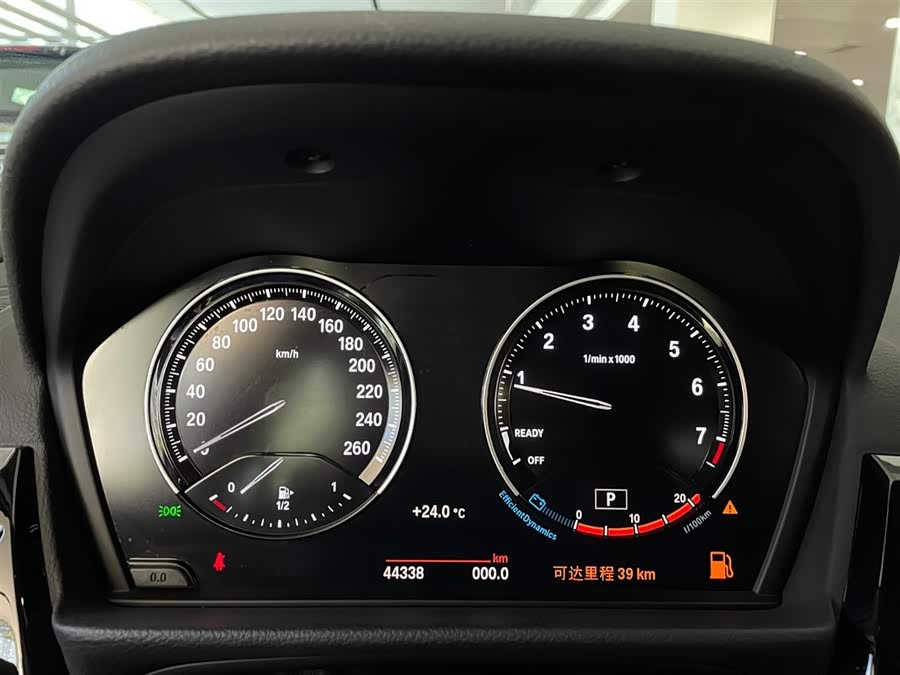 BMW 1 Series 2023 car image #11