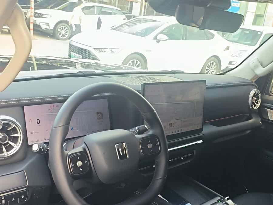 Tank 300 New Energy 2025 #11 Tank 300 New Energy 2025 immagine di auto #11