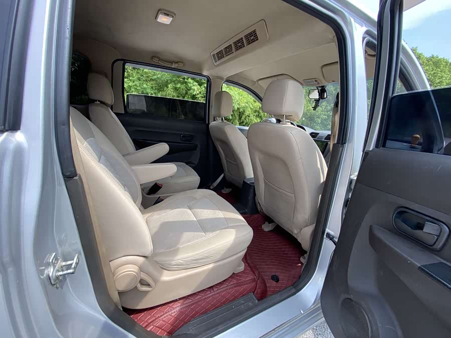 五菱汽车 五菱宏光 2017 #11 五菱汽车 五菱宏光 2017 汽车图片 #11