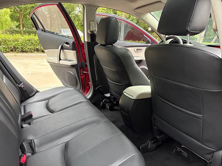 马自达 睿翼 2011 汽车图片 #11