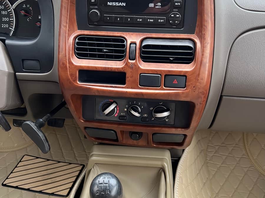 日产 日产ZN厢式车 2014 汽车图片 #11