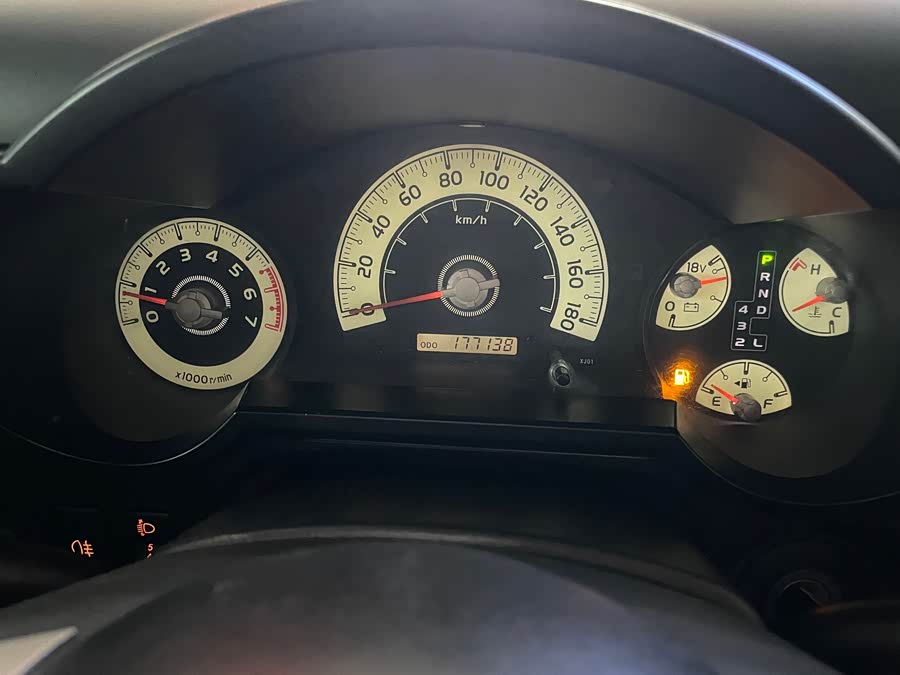 Toyota FJ Cruiser 2008 immagine di auto #11