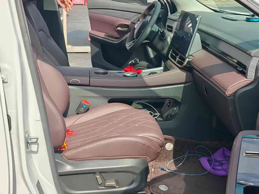 Jetour X90 PRO 2024 immagine di auto #11