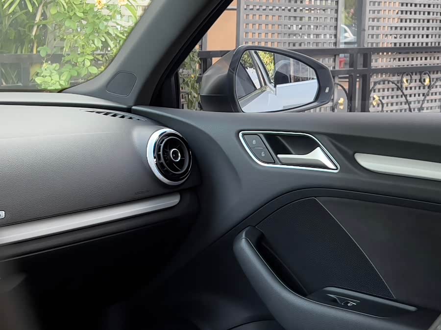 Audi S3 2014 car image #11