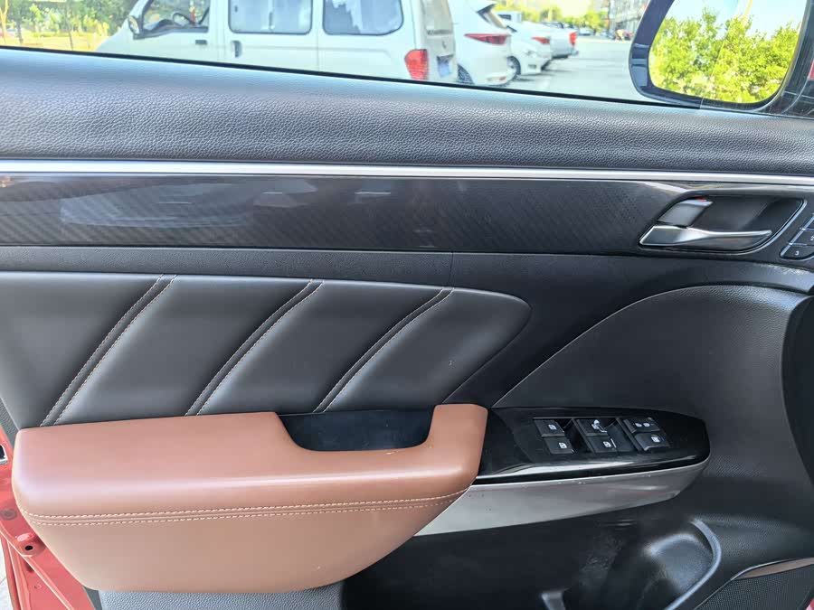 GAC Trumpchi GS7 2017 car image #11