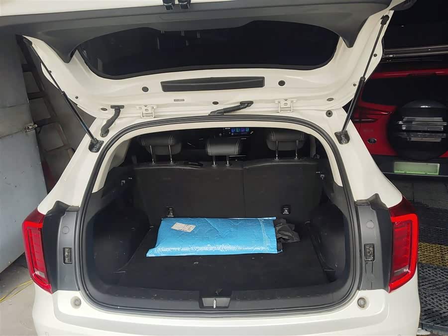 Haval Jolion 2021 #11 Haval Jolion 2021 car image #11