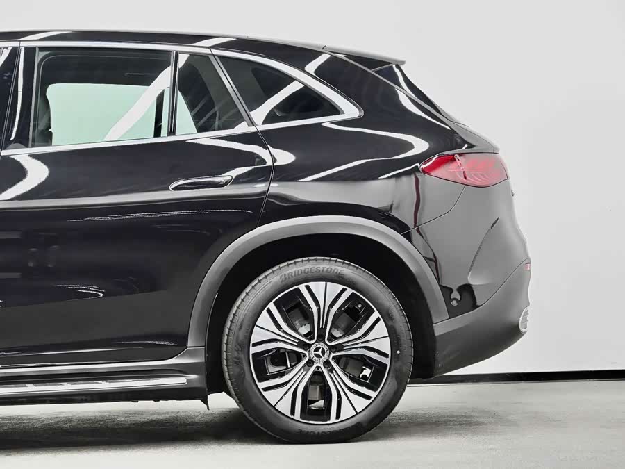 Mercedes-Benz EQE SUV 2024 #11 Mercedes-Benz EQE SUV 2024 car image #11