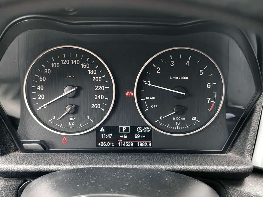 BMW 2 Series Tourer 2017 صورة سيارة #11